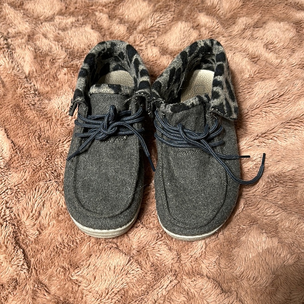 Hey dude cheetah shoes